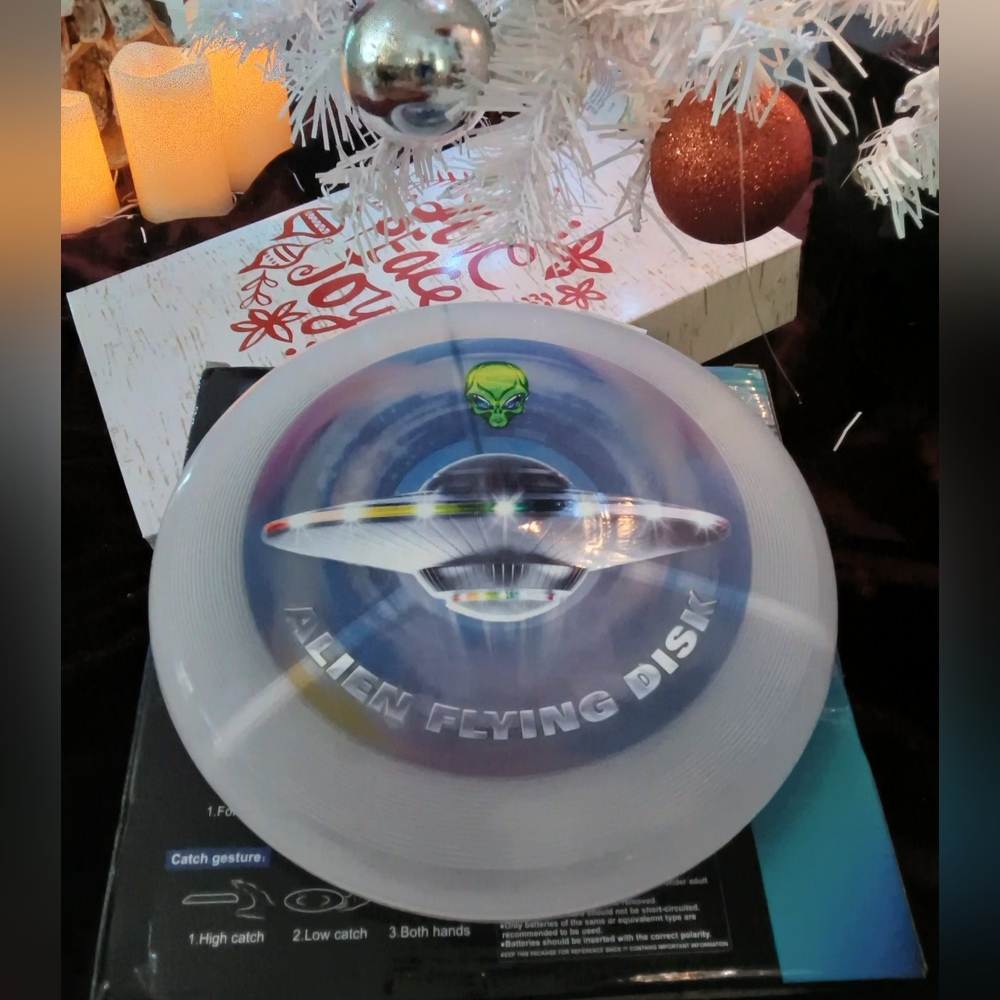 Rechargeable LED flying disc frisbee, 12 lighting modes, NIB